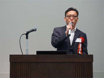 全国管工事業協同組合連合会 青年部協議会 会長 秋山 雅仁 様