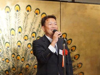 日新工業株式会社 代表取締役 森本 啓一 様