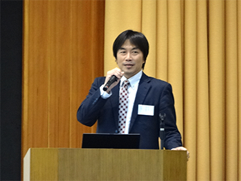 FutureOne株式会社 巻田様
