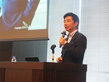 富士通株式会社 理事 首席エバンジェリスト 中山五輪男様