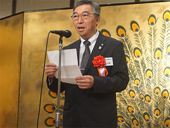 懇親会